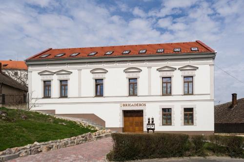 Siklos Maison | Brigadéros Vendégház