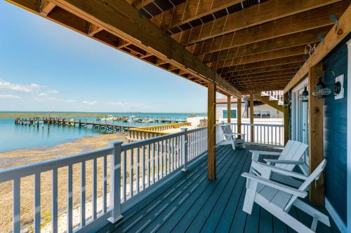 Atlantic City Appartement | Brigantine Waterfront Vacation Rental with Grill