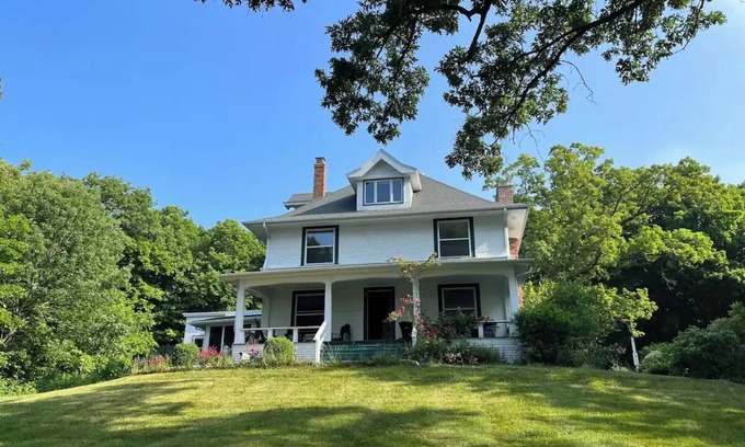 Blue Mounds Maison | Brigham Farmhouse- Driftless Wisconsin Gem
