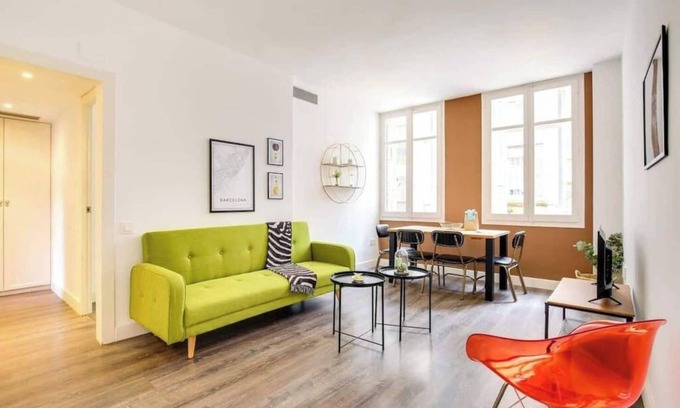 la Vila de Gracia Appartement | This apartment is a 2 bedroom(s), 1 bathrooms, located in Barcelona, Catalunya.