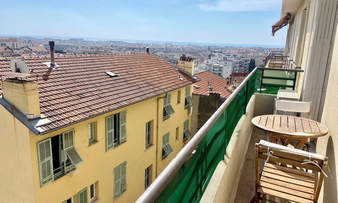 Le Piol Appartement | Proche centre magnifique vue beau balcon