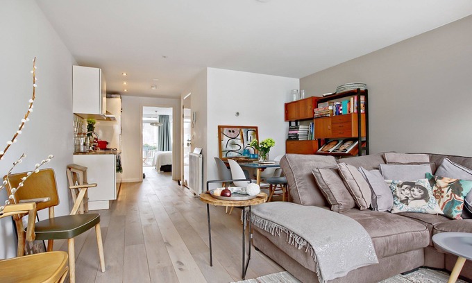 Oude Pijp Appartement | Bright and Charming Apartment in Amsterdam’s Lively De Pijp District