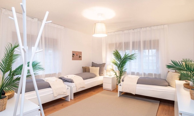 Nauen Appartement | Bright and Cozy Apartment in Nauen with 3 Single Beds