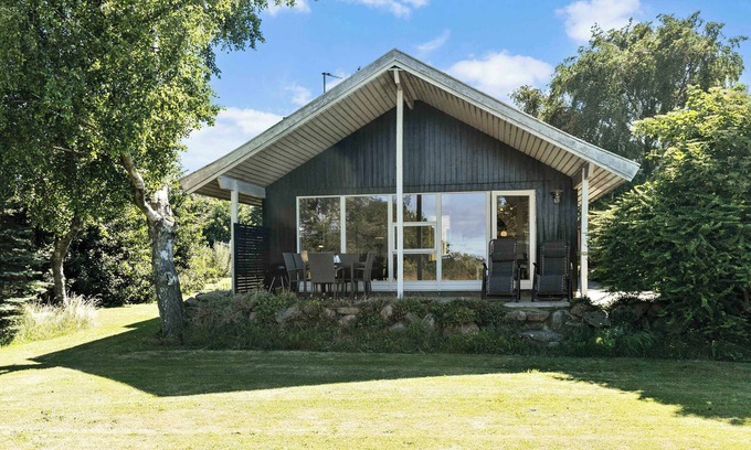 Vang Maison | Bright and cozy summer house with sea view