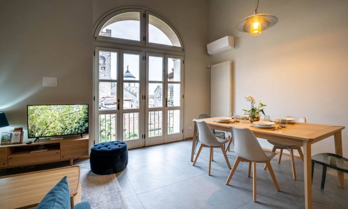 Citta Alta Appartement | Bright and exclusive apartment in the heart of Città Alta renovated to new