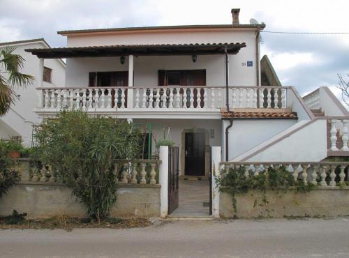 Skrbcici Appartement | Bright and Modern: Fully Furnished Krk Apartments with Private Parking