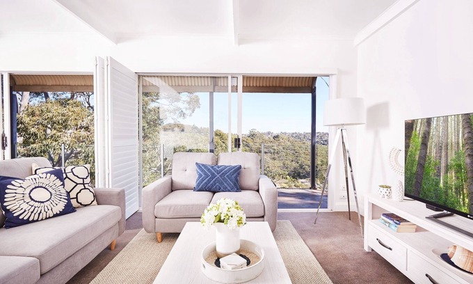 Frenchs Forest Appartement | Maison familiale lumineuse et spacieuse avec terrasse en feuilles
