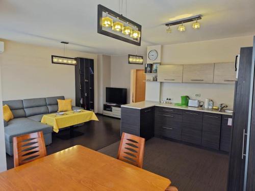 Ovcha Kupel Appartement | Bright and spacious apartment with panoramic views