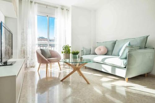 El Molinillo Appartement | Bright Apartment in Central Málaga, 100 m²