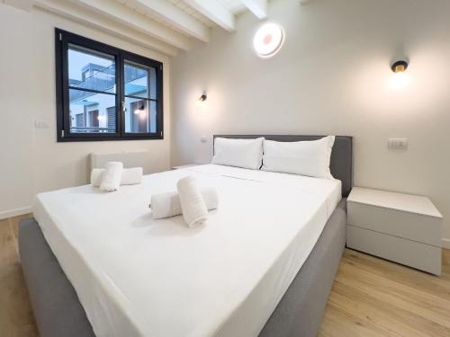 Ponte Nuovo Appartement | Bright apartment with terrace and pool