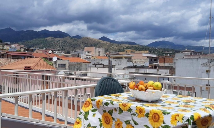 Furci Siculo Maison | bright attic
