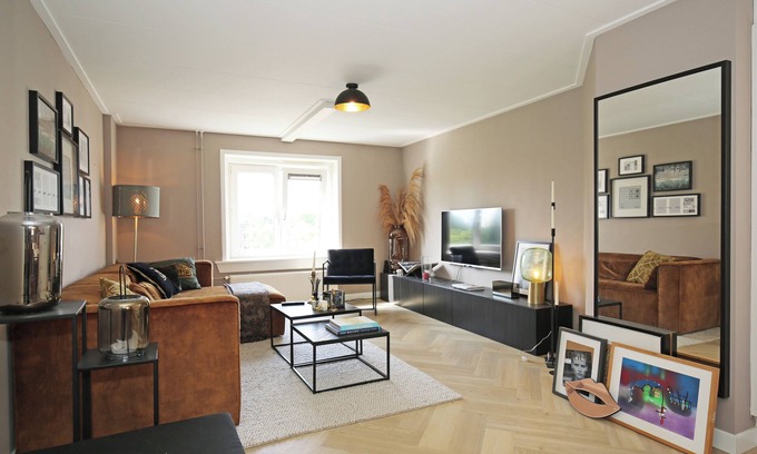 IJsselbuurt Appartement | Bright City Retreat near Center & RAI" with perfect WIFI