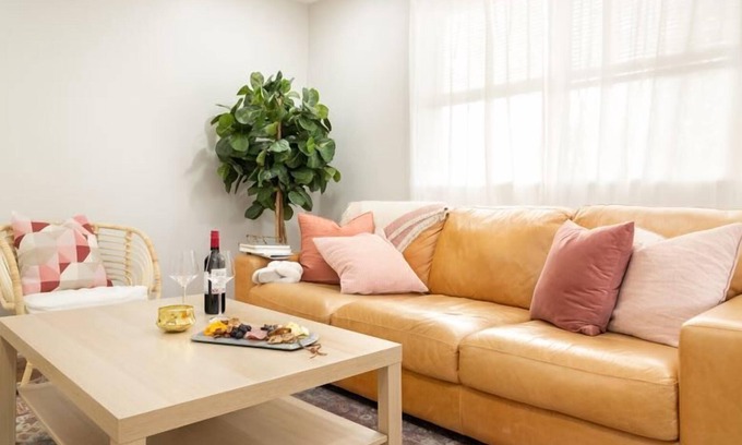 White Plains Maison | Bright&Comfy 2bed/1ba in quiet White Plains duplex