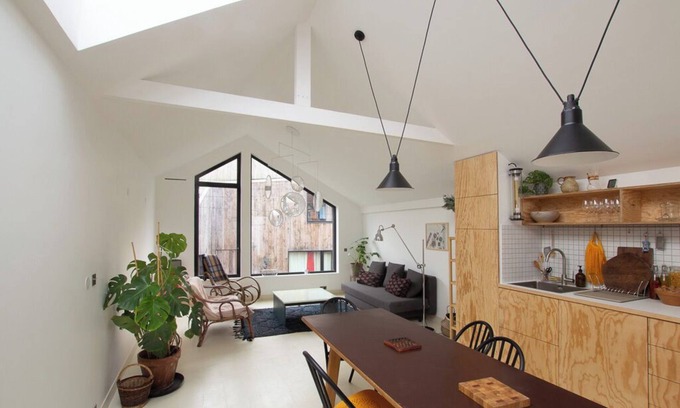 Montreuil Maison | Maison en bois lumineuse et écologique – havre de paix aux portes de Paris