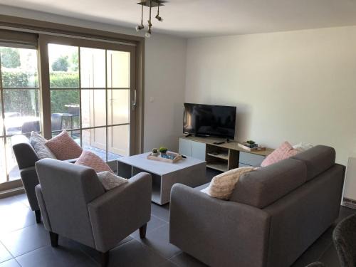Adinkerke Maison | Bright Family Stay with Bikes