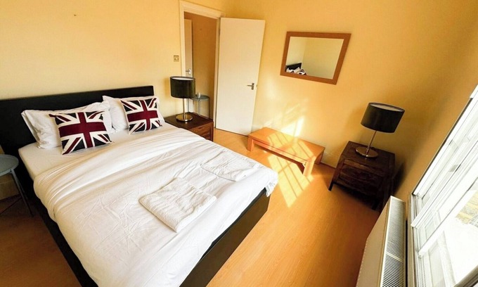 Stockwell Appartement | Bright Flat in Stockwell Modern Comfort with Quick Tube Access to Central.