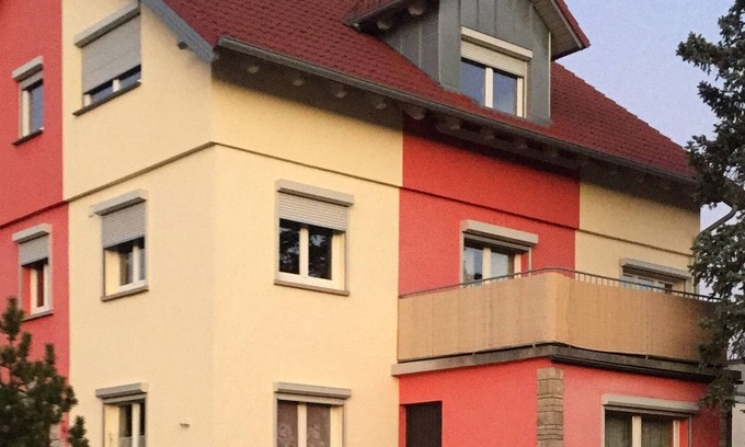 Tauberbischofsheim Appartement | Bright holiday apartment with WiFi in a central, quiet location