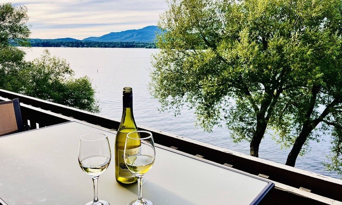 Magog Copropriété | Lumineux condo au bord du lac