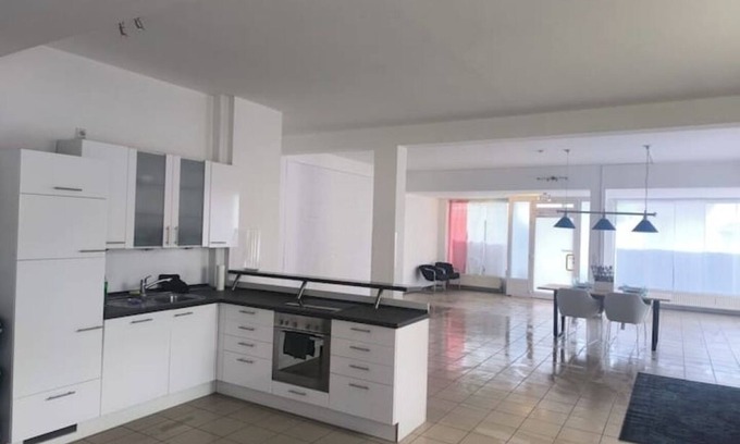 Holzminden Appartement | Bright loft in a small village