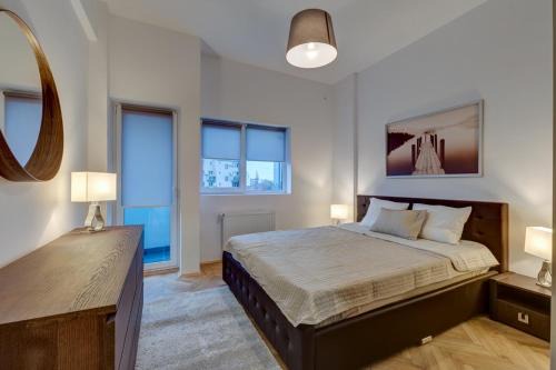 Bucharest City-Centre Appartement | Bright & Modern Apartment in Central Location - Universitate - Wi-Fi - Netflix