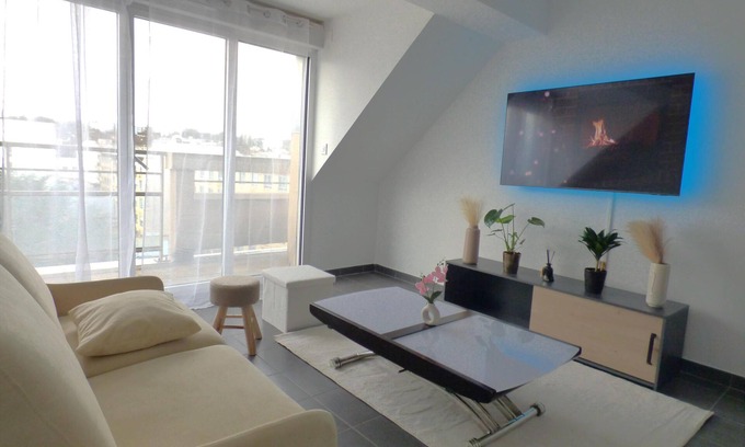 Limeil-Brevannes Appartement | Appartement studio refait à neuf, lumineux, proche d'Orly, Paris et Disneyland