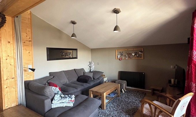 La Plagne-Tarentaise Appartement | Bright, spacious apartment 100m from village center and ski lift