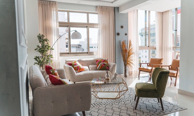 Bella Vista Appartement | Bright & Spacious Apt In City central Getaway