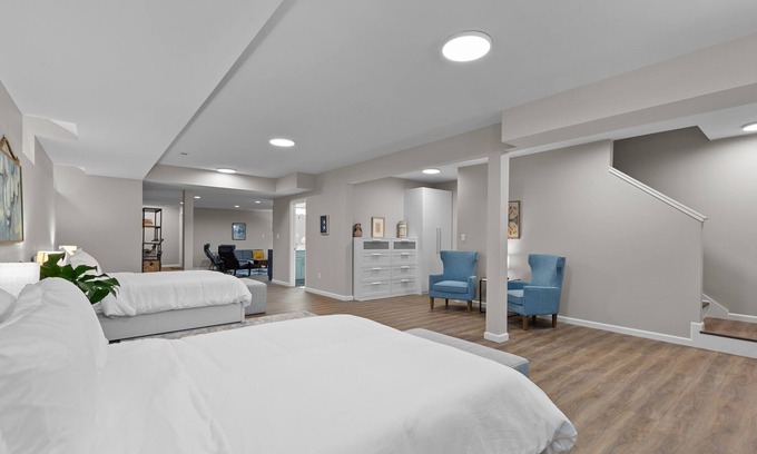 The Gate Maison | 3325: Bright Urban Comfort by JZ Vacation Rentals