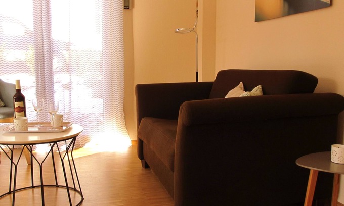 Immenstaad am Bodensee Appartement | Bright vacation apartment with private garden in the center of Immenstaad