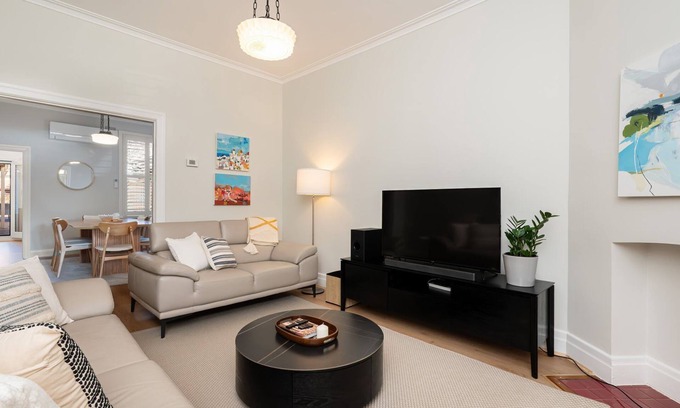 St. Kilda East Maison | Brightside Belle - St Kilda East