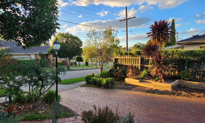 Frankston Maison | Brilliant family house 5 min drive to Frankston beach and golf course