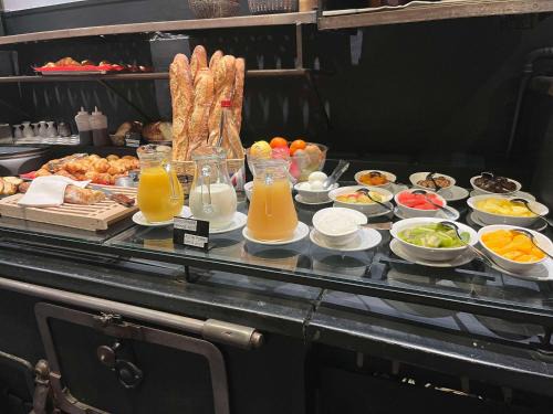 L'Aigle Hôtel | Brit Hotel Du Dauphin L'Aigle