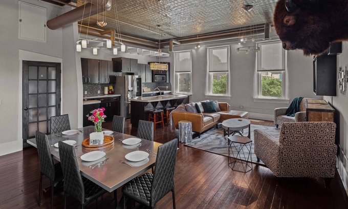 Siloam Springs Appartement | Broadway Luxe Loft