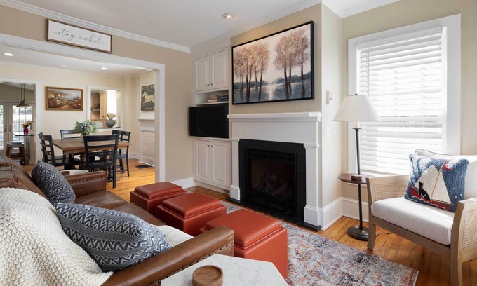 Lambertville Maison | 'Brooke House' In The Heart of Downtown w/ Patio!