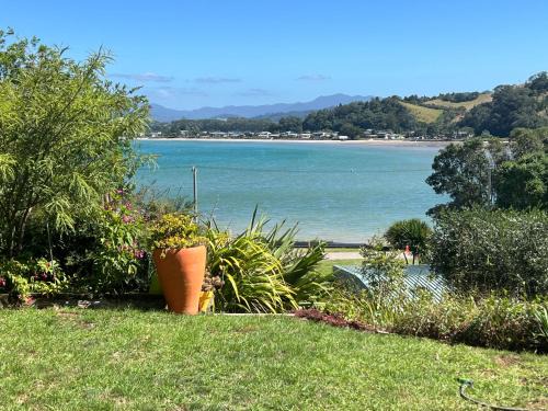 Whitianga Lit Et Petit-Déjeuner | Brophys Beach Studio