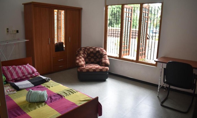 Sainthamarathu Lit Et Petit-Déjeuner | Bruce's Backpacker Homestay