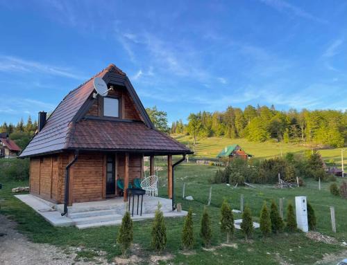 Kremna Maison | brvnare in