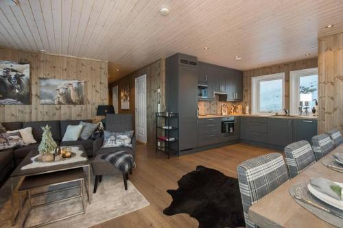Kamben Appartement | Bualie - Golsfjellet - Biking, swimmming, hiking. High standard.