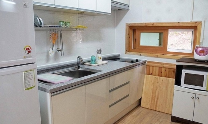 Byeonsan Maison | Buan Mul Love Pension