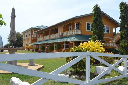 Buccoo Maison | Buccoo Reef View