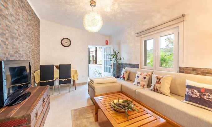 Loures Appartement | GuestReady - Chalet en pleine nature