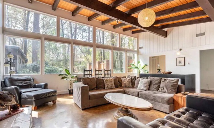 Buckhead Maison | Buckhead Battle House - an MCM architectural masterpiece