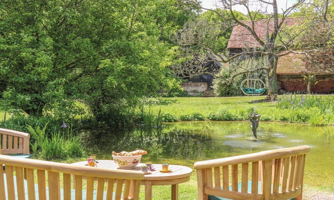 Farley Cottage | Écuries Buckholt, WEST TYTHERLEY