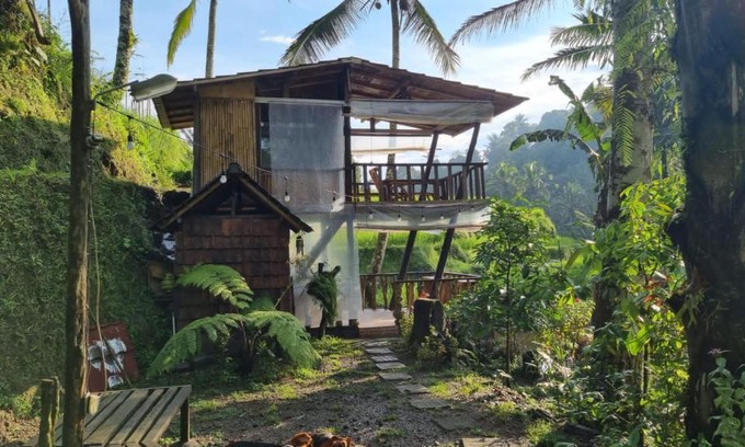 Pupuan Autre | Bucu Riverside