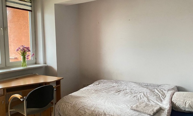 Lublin Lit Et Petit-Déjeuner | Budget Double Bed In Lublin City Centre