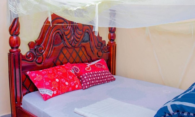 Eastern Region Appartement | Budget Double Room at Sabunyo Hotel Sironko
