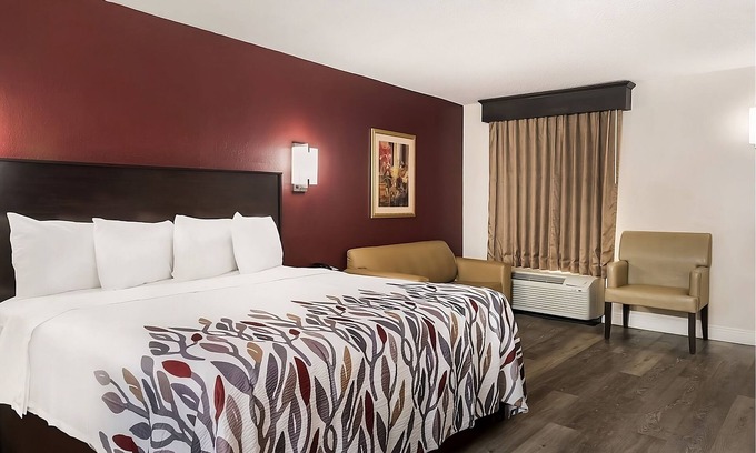 Tupelo Hôtel | Budget-friendly Accommodation! Outdoor Pool, Pets Allowed, Near Tupelo Zoo