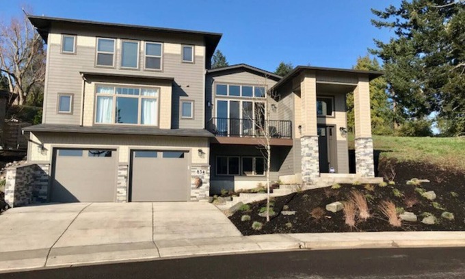 South Hills Maison | Built in 2021: Custom Designed Modern Luxury