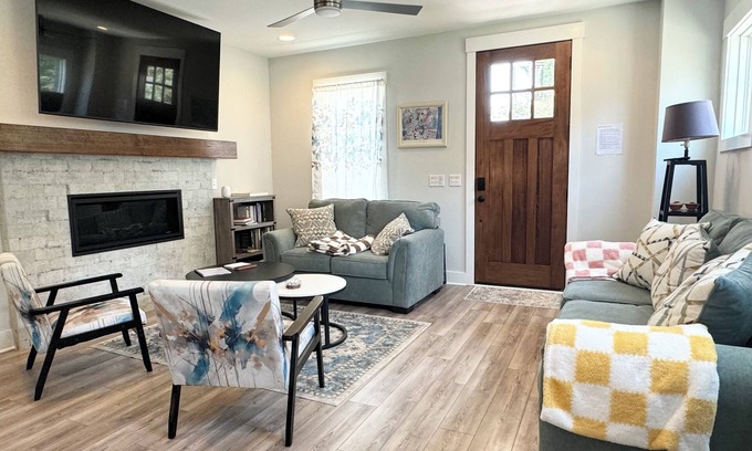 Apex Maison | Built in 2024: 2100SF, 4-BR, 4-full-BA pet-friendly house in marvelous Apex
