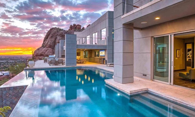 Red Rock North Maison | Private Resort 8 ch avec salle de cinéma! Maison de 10 millions de dollars à Camelback